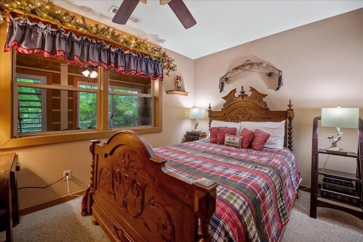 Waterfront Mountain Cabin With Hot Tub Villa บลูริดจ์ ภายนอก รูปภาพ
