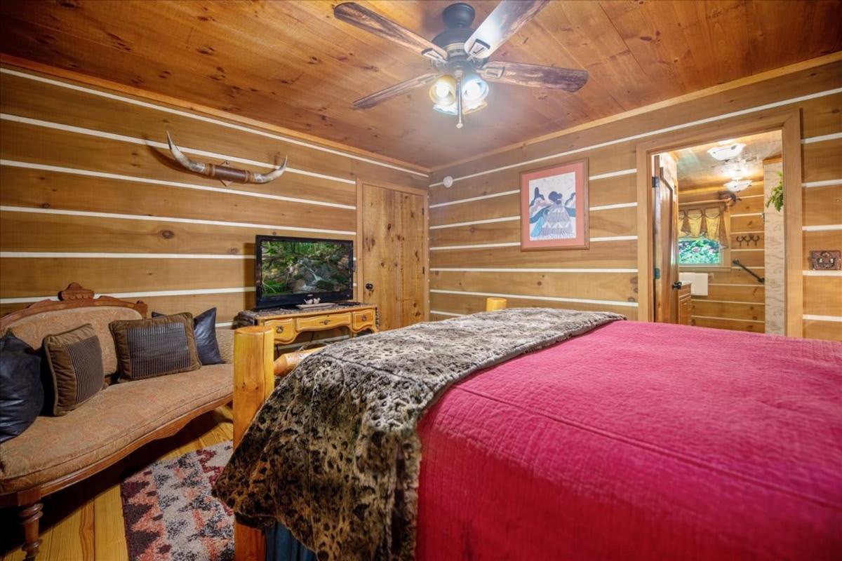 Waterfront Mountain Cabin With Hot Tub Villa บลูริดจ์ ภายนอก รูปภาพ